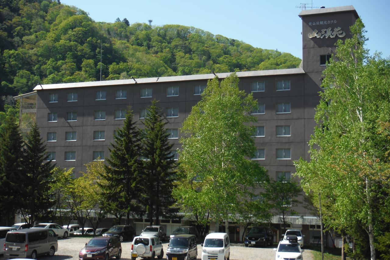 Hotel Sankeien Sapporo Zewnętrze zdjęcie